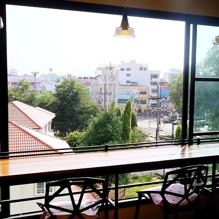 Green House At Trang Guesthouse Exterior photo