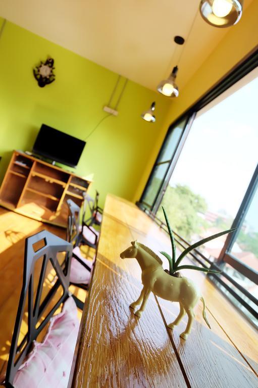 Green House At Trang Guesthouse Exterior photo